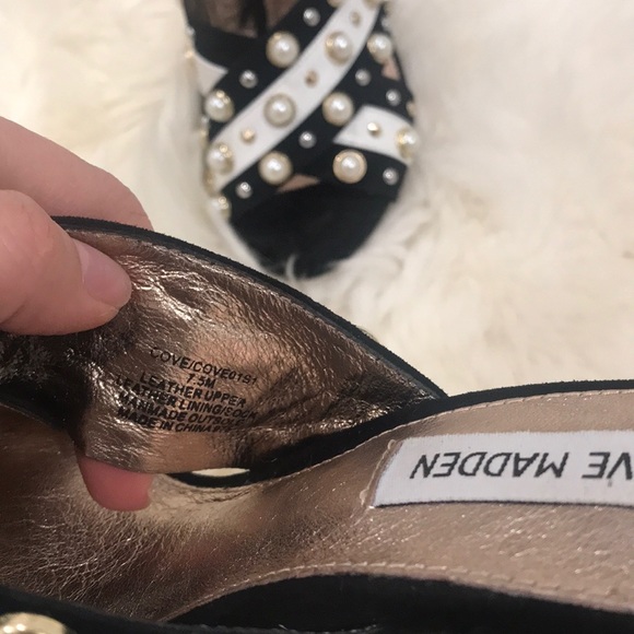 Shoes - Picture 5 of 6